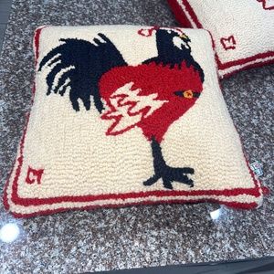 CHANDLER 4 CORNERS WOOL PILLOW SET
